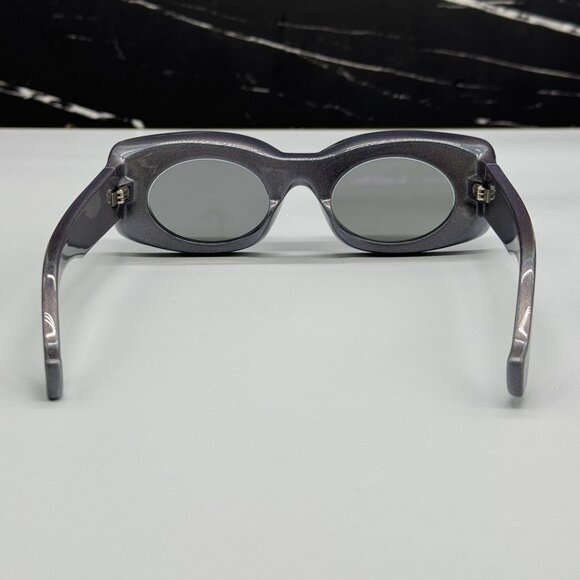 NEW LOEWE GREY UNISEX SUNGLASSES LOEWE LW40033I 05X